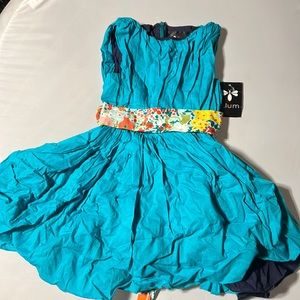 LLUM dress sz 4 NWT
